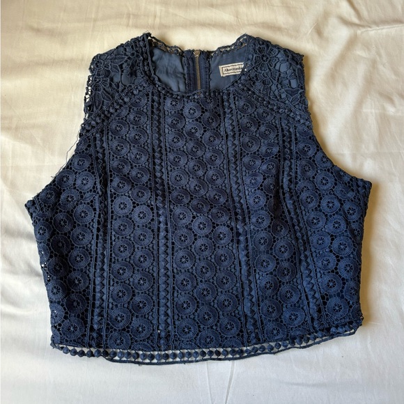 Abercrombie & Fitch Navy Lace Tank Top - Picture 1 of 4